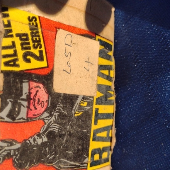 Batman Trading Cards - Picture 2 of 3